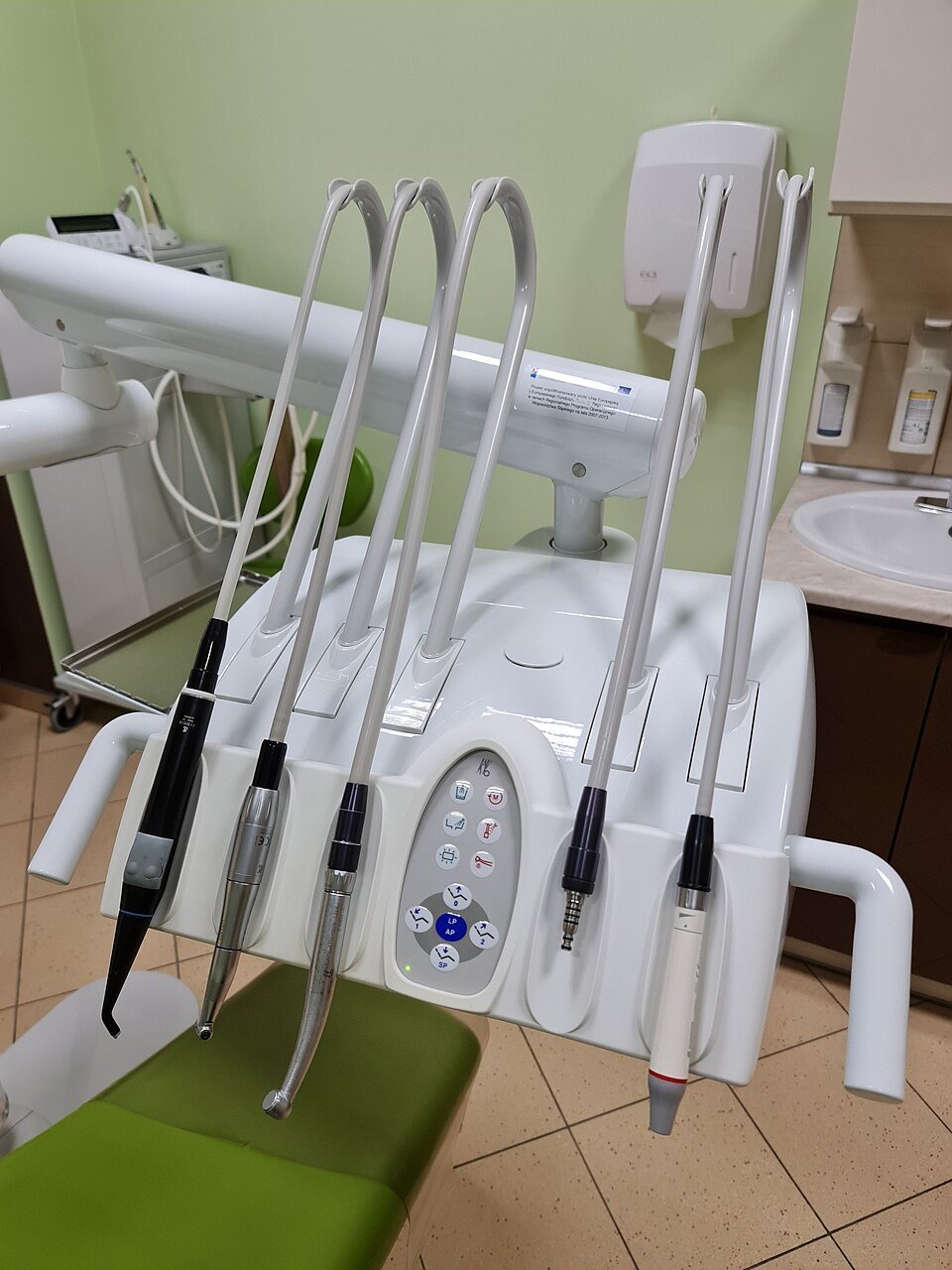 Dental Equipments & Materials Exporters, Wholesaler & Manufacturer | Globaltradeplaza.com