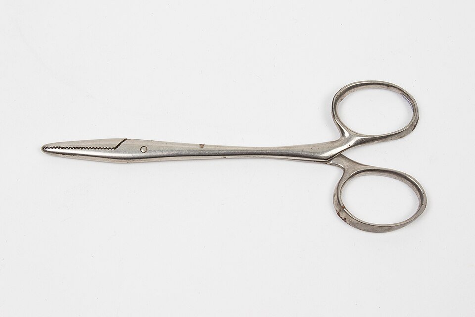 Medical Scissors Exporters, Wholesaler & Manufacturer | Globaltradeplaza.com