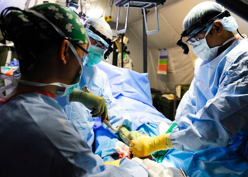 resources of Surgical Face Mask (4-ties) exporters