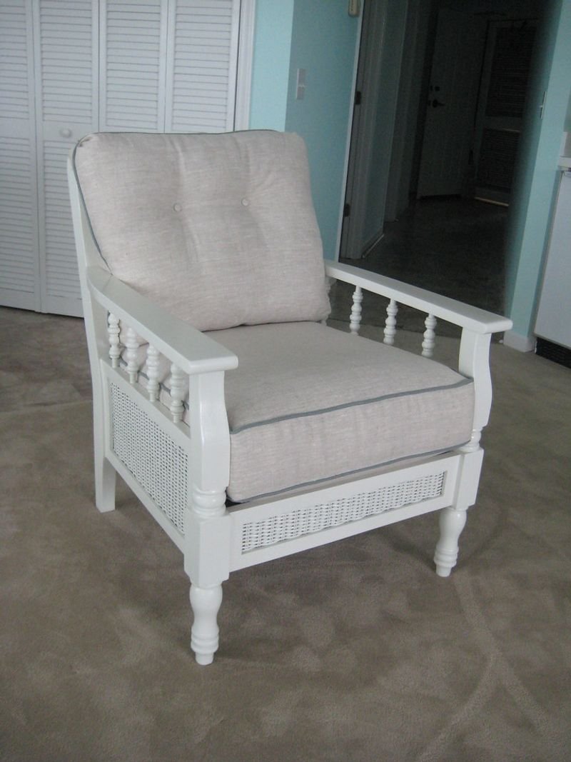 resources of Solid wood armchair with white upholstery exporters resources of Solid wood armchair with white upholstery exporters