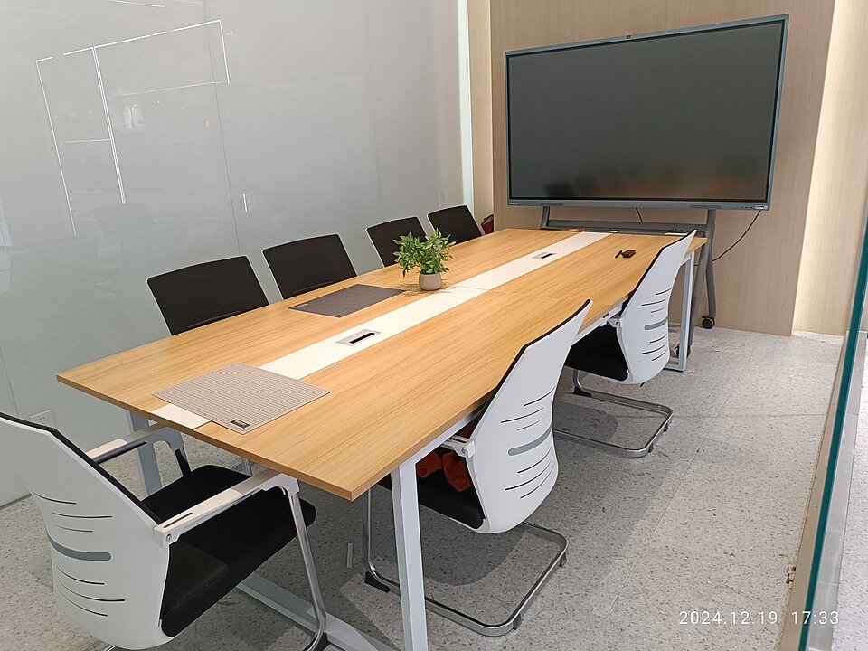 resources of Meeting table exporters
