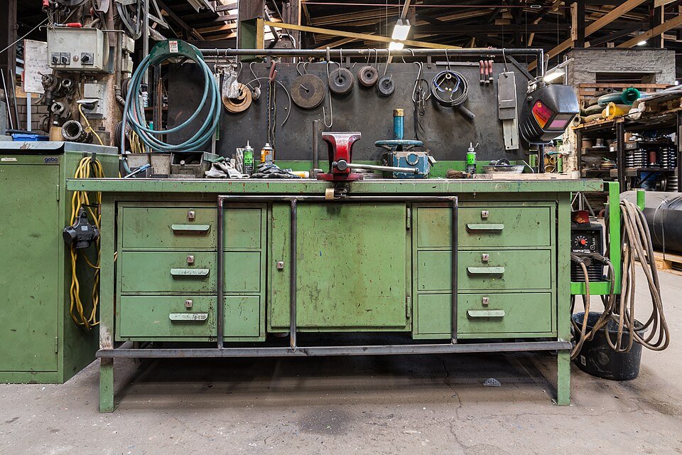 resources of Industrial Work Bench exporters
