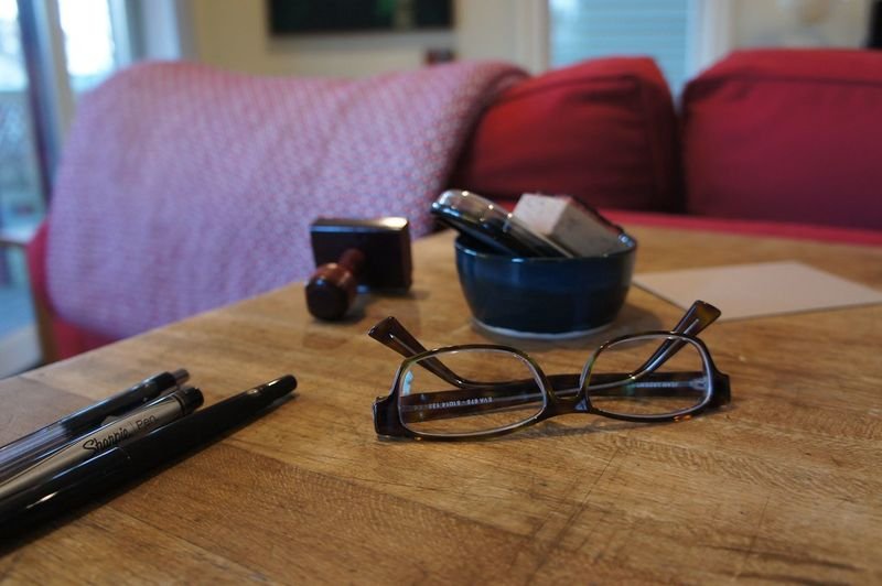 resources of Wooden Eyeglass Holder for Desk Office and Home exporters