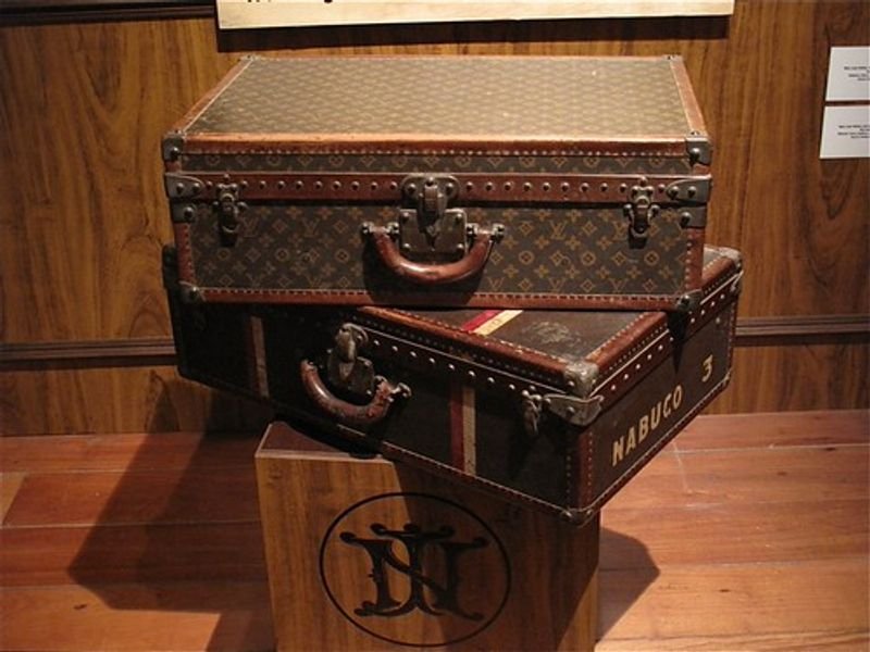 resources of Decorative vintage trunk set exporters