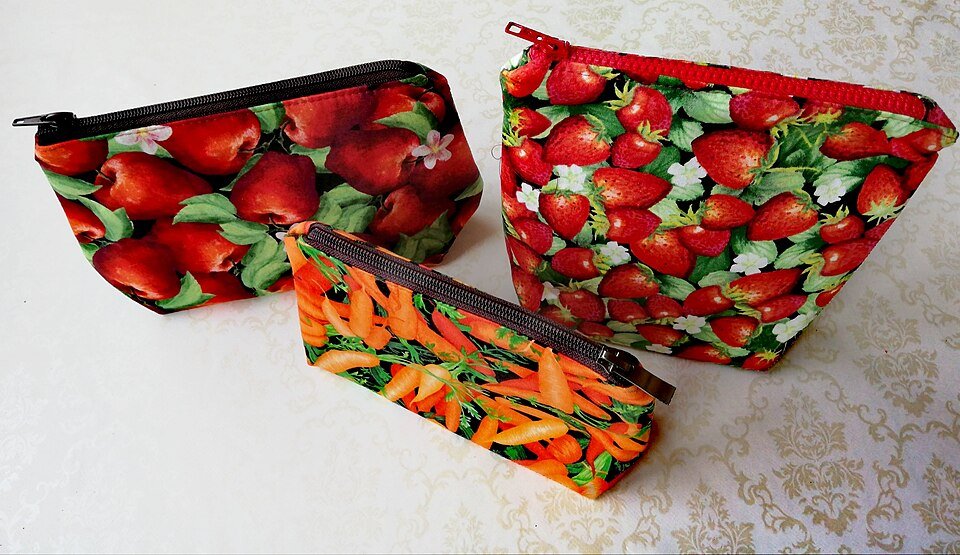 Cosmetic Bags Exporters, Wholesaler & Manufacturer | Globaltradeplaza.com