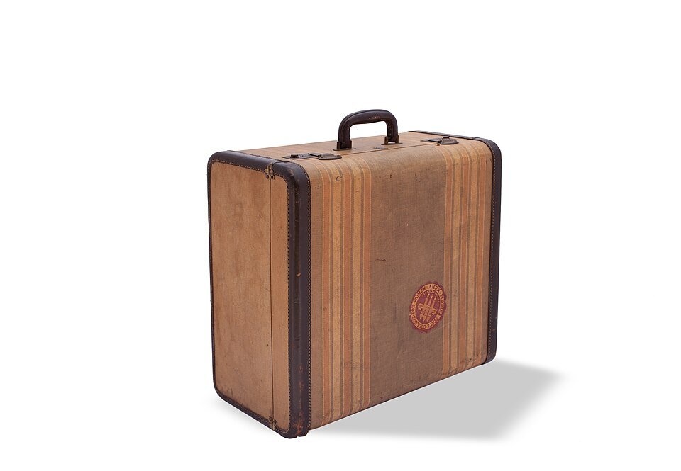 Traveling Bags Exporters, Wholesaler & Manufacturer | Globaltradeplaza.com