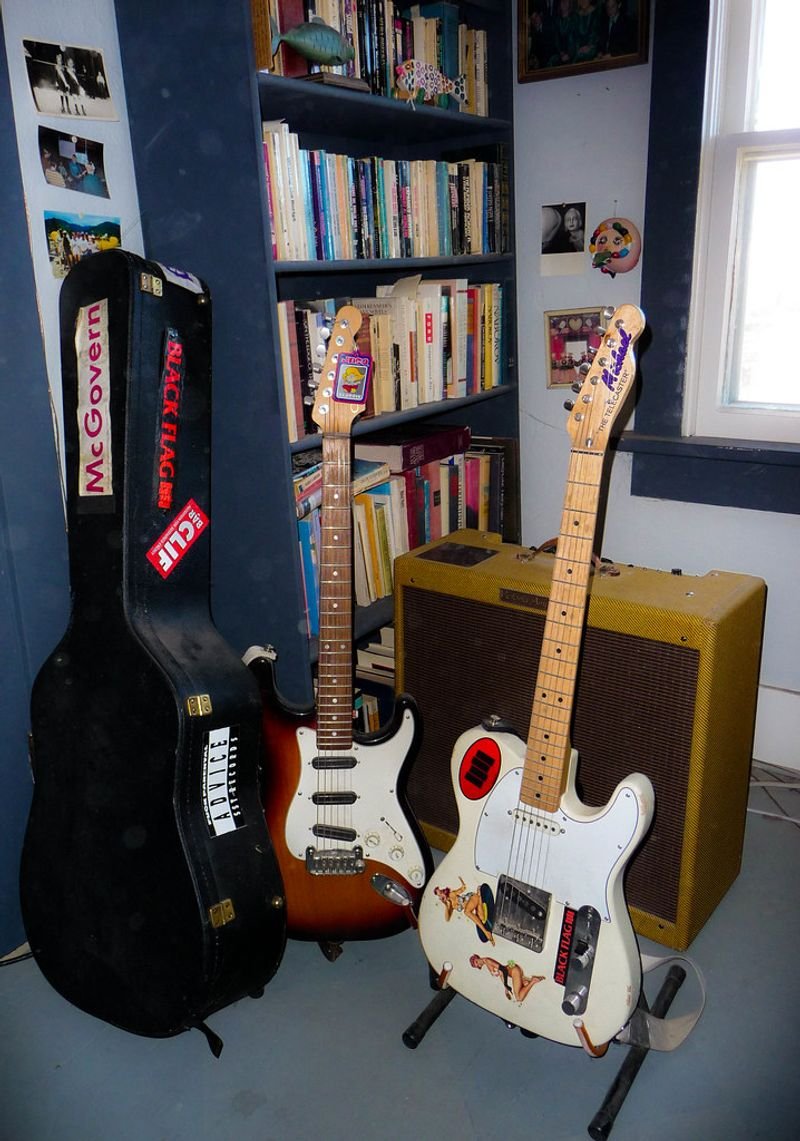 resources of Rosewood guitar sound board, fingerboard, bridge exporters