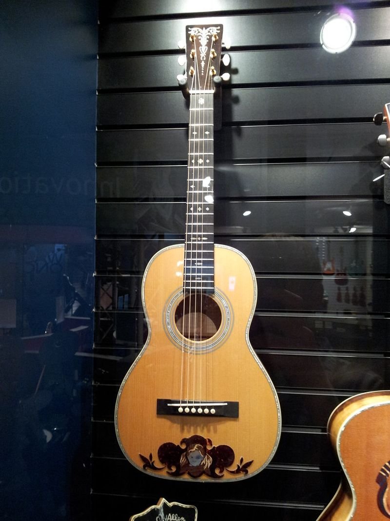 resources of Laminated body guitar exporters