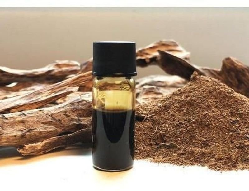 resources of Agar Wood Oil/oudh Oil exporters