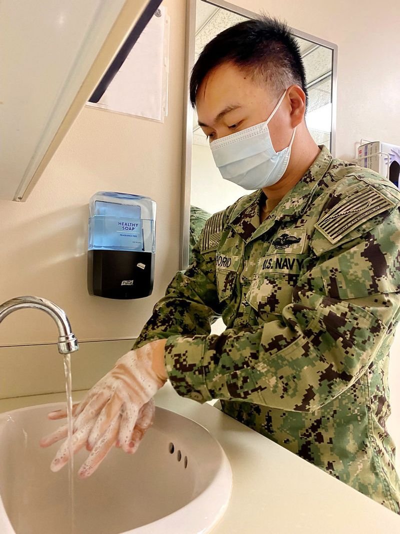resources of Hand Sanitizer Solution Gallon exporters