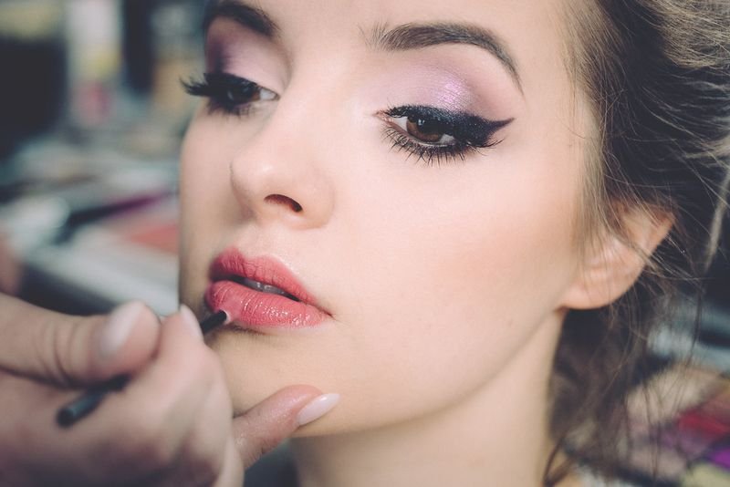 resources of Makeup, Foundation, Lipstick, Eyeliner exporters