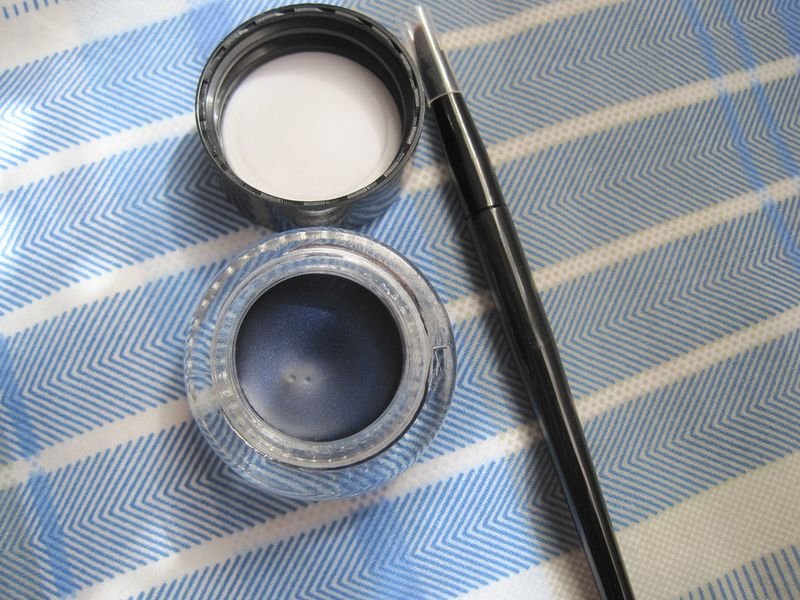 resources of Estee Lauder Advanced Night Repair Eye exporters