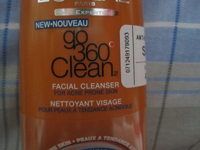 resources of Clean & Clear Morning Energy Apple Face Wash exporters