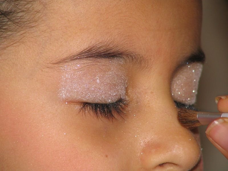resources of Eyeshadow exporters