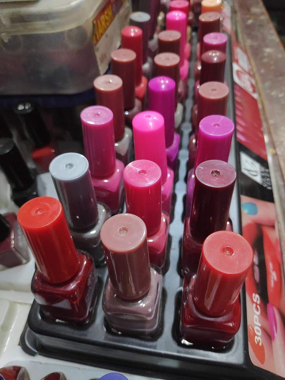 Nail Polish Exporters, Wholesaler & Manufacturer | Globaltradeplaza.com