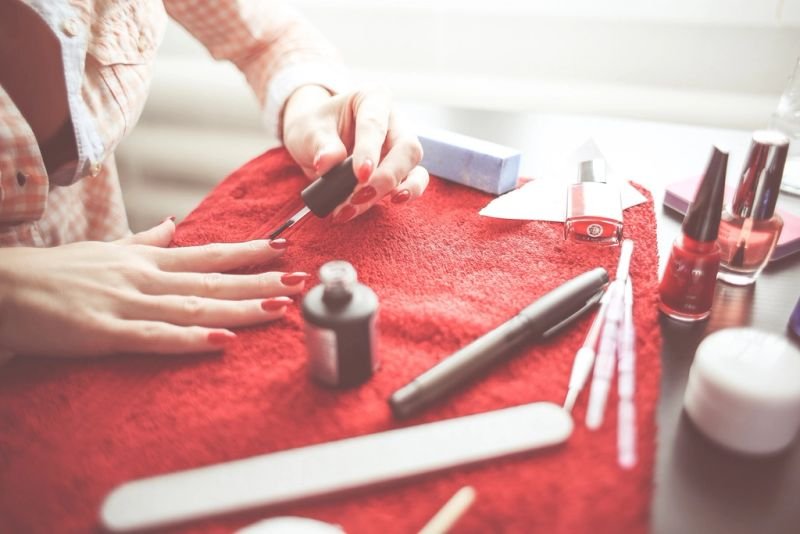 resources of Revlon Nail Polish and Lipsticks exporters