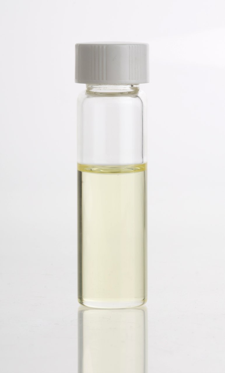 Sandalwood Oil Exporters, Wholesaler & Manufacturer | Globaltradeplaza.com