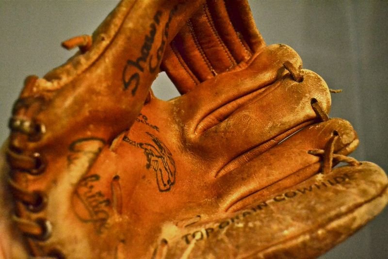 resources of porcerlain GLOVE former exporters