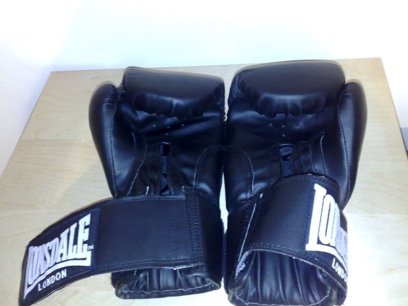 resources of Pure Leather Made Best Style Boxing Gloves exporters
