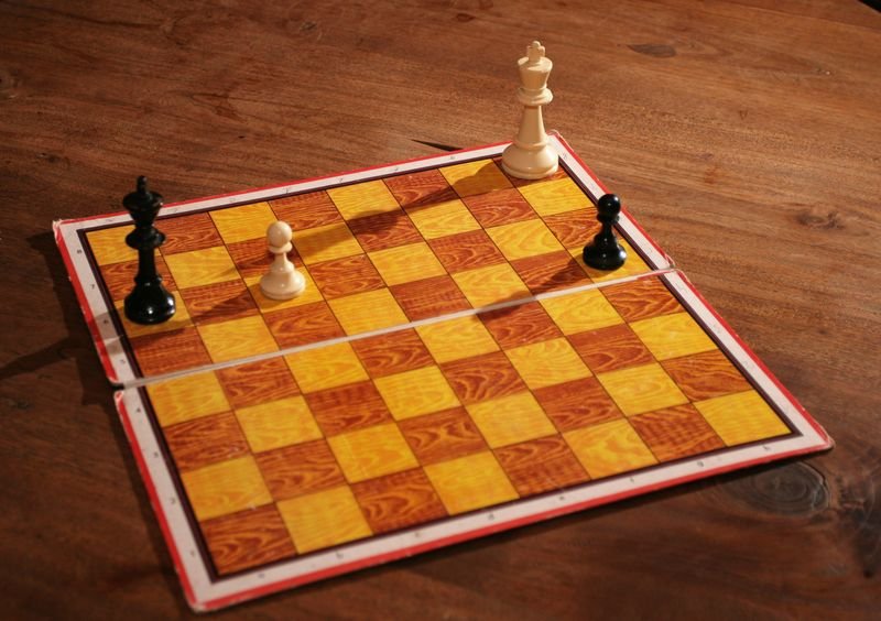 resources of Chess Board: 9" x 9" x 2"- 23 x 23 x 5 cm exporters