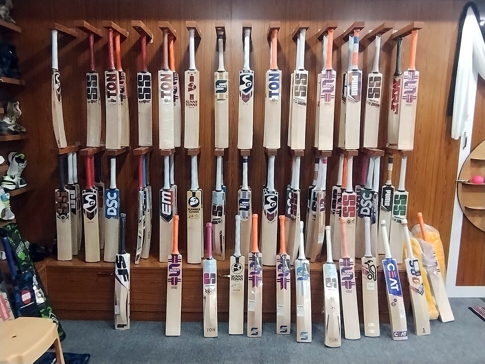 Cricket Bats Exporters, Wholesaler & Manufacturer | Globaltradeplaza.com