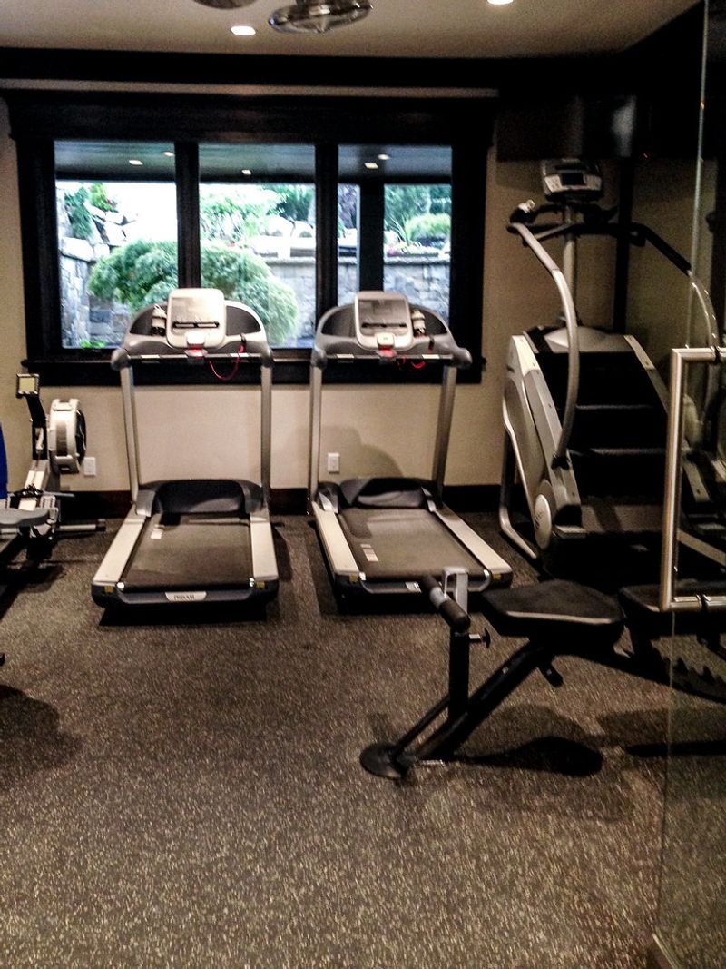 resources of Strength Equipment Black Dumbbell Rack exporters