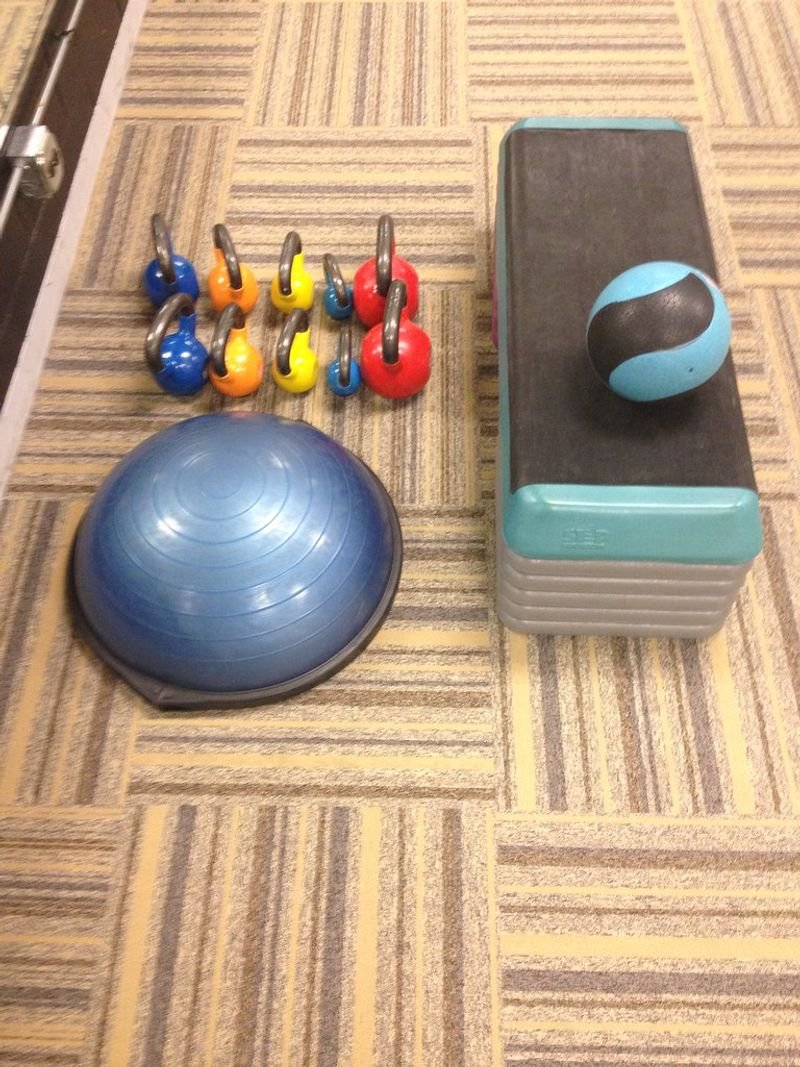 resources of Excel 9000 Commercial Ac Motorized Treadmill exporters