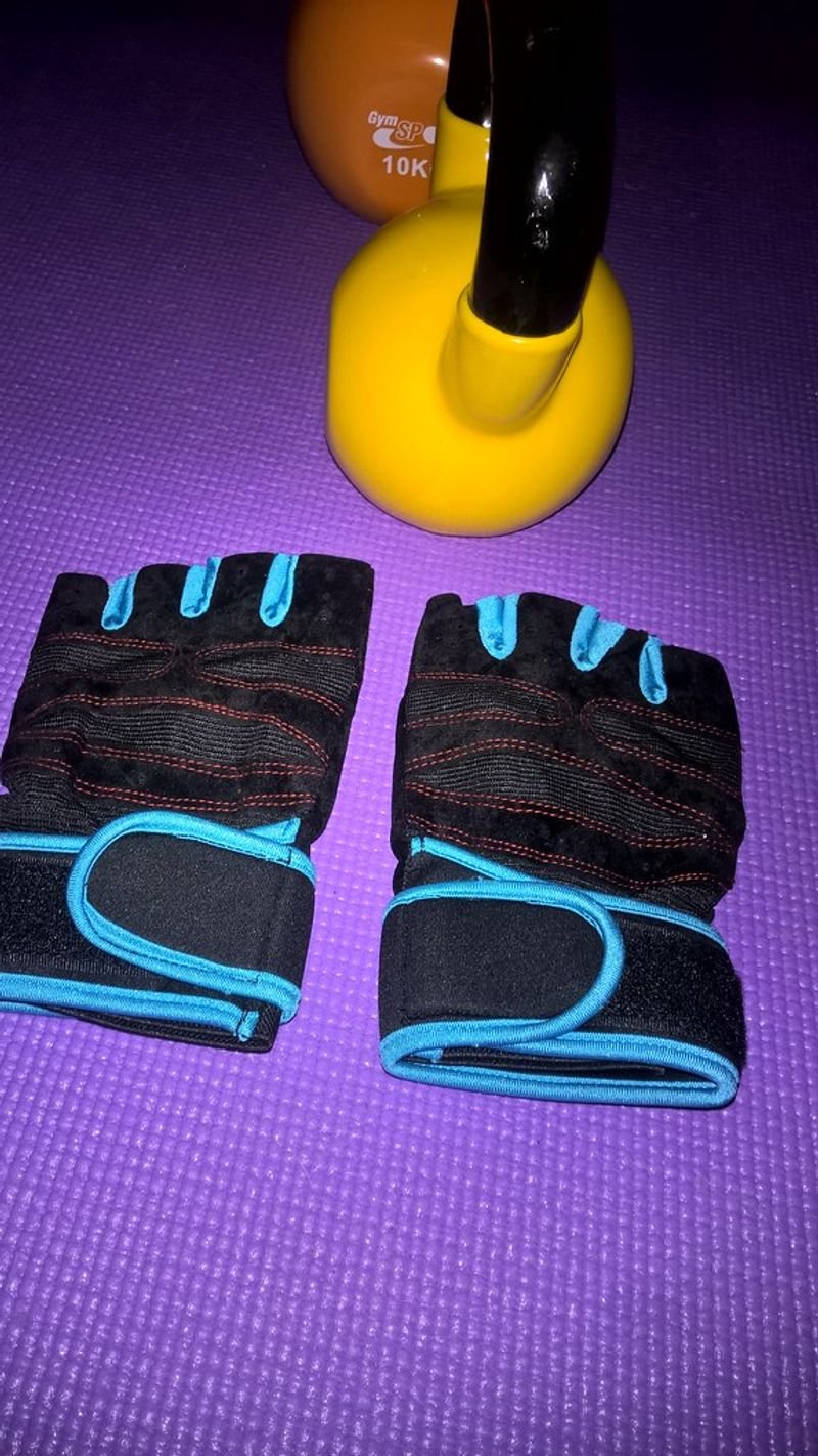 resources of Working Glove Gun Palm exporters