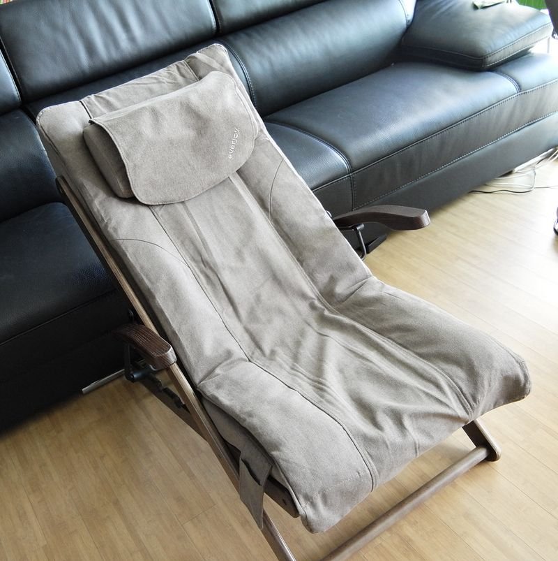 resources of Small "SL-rail" Leisure Massage Chair exporters