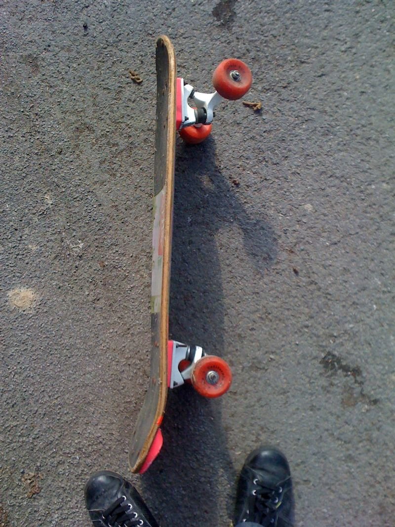 resources of Four Wheels Off Road Electric Skateboard exporters