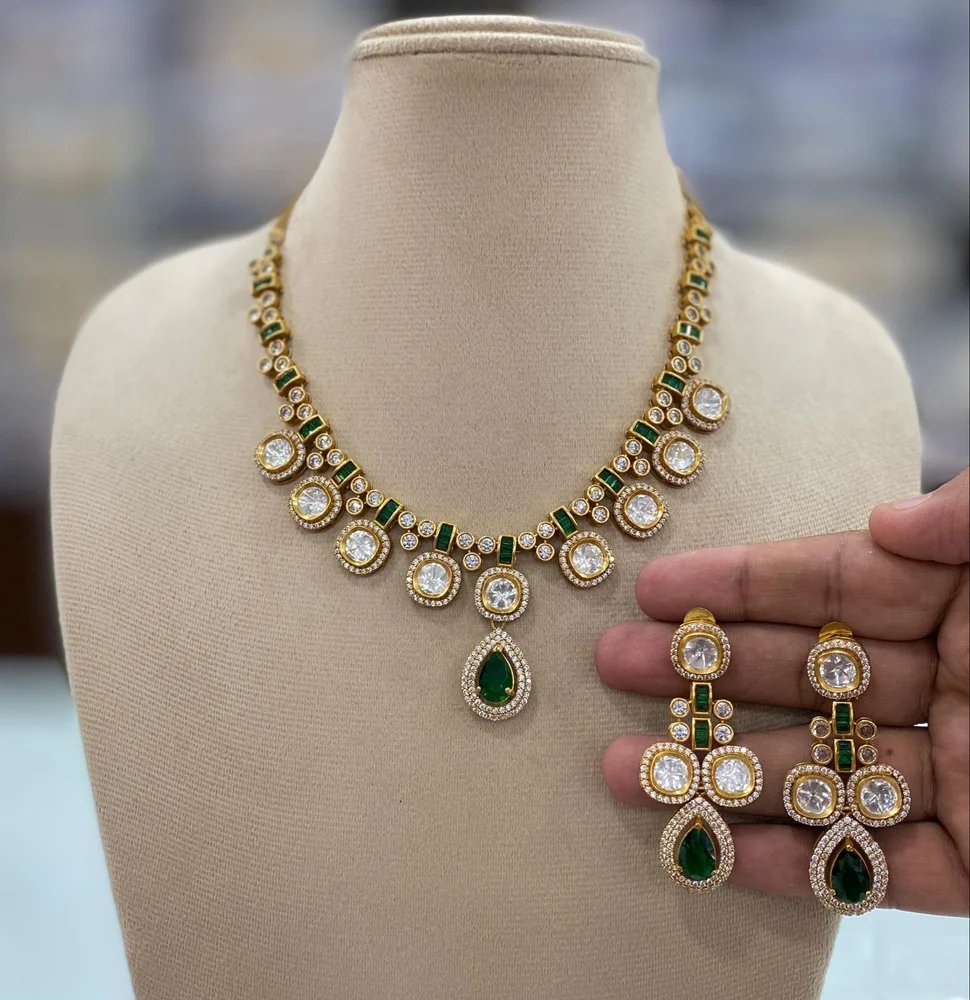 resources of Pendant Set exporters