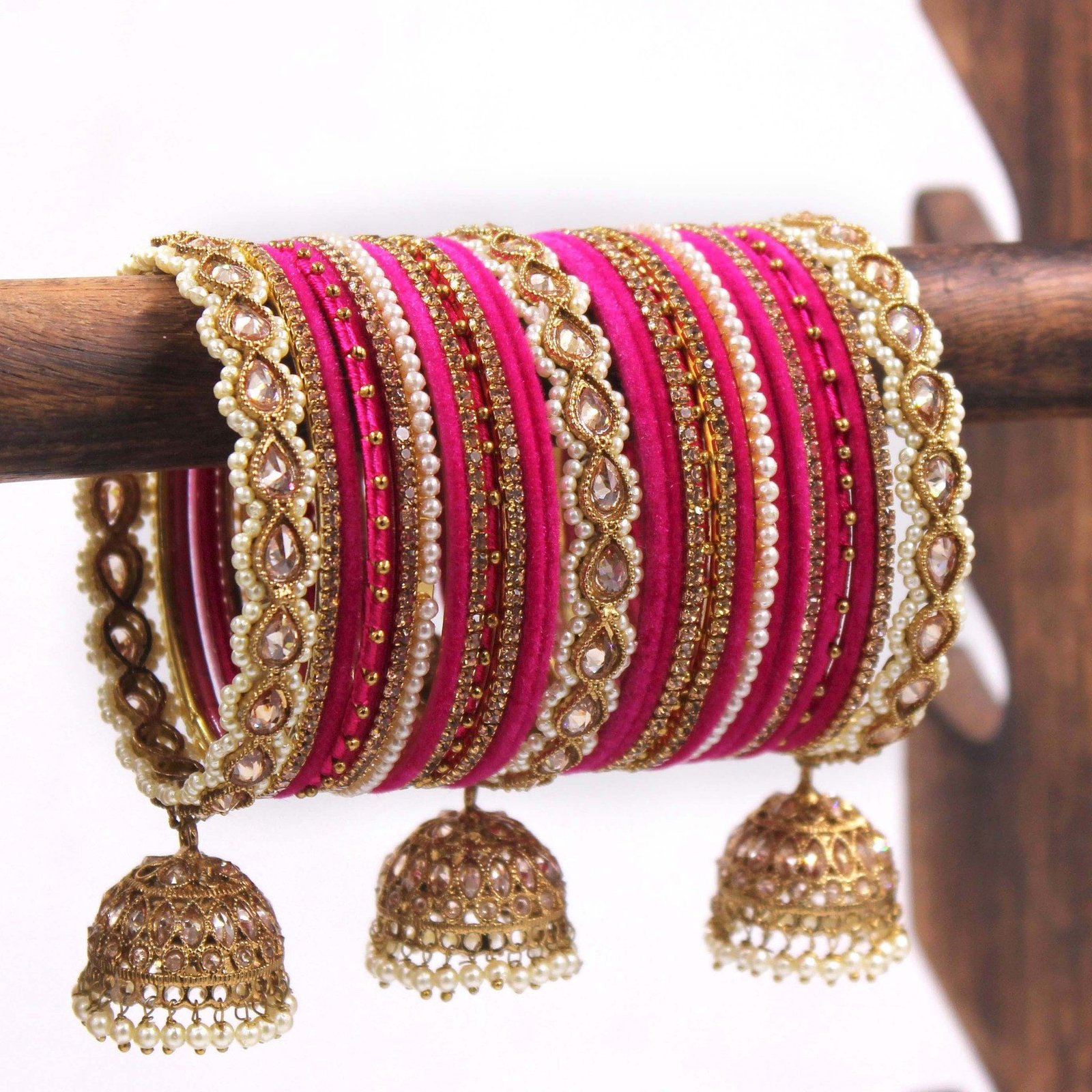resources of Fashionable Golden Bangle for Girls exporters