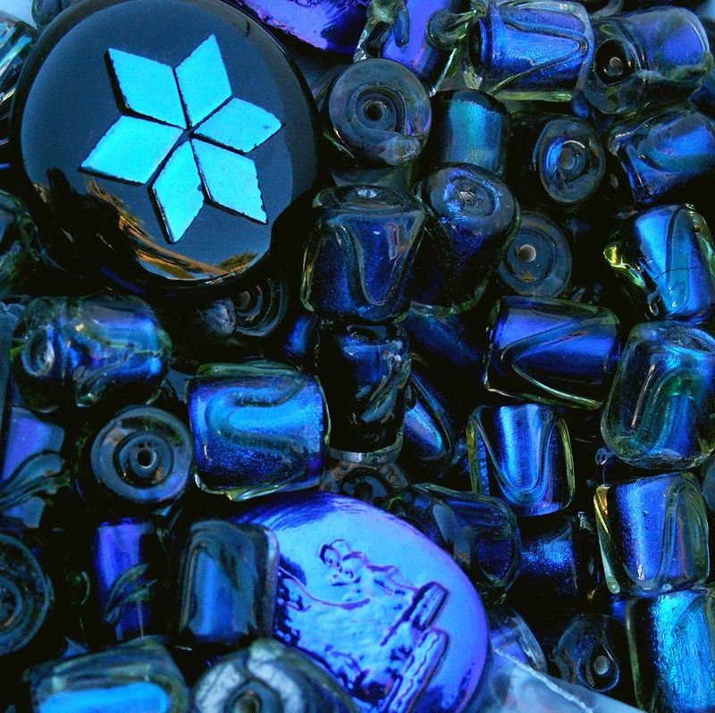 resources of Sapphire glass mosaic exporters