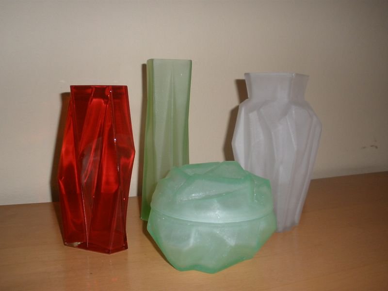 resources of Carved Art Glass exporters