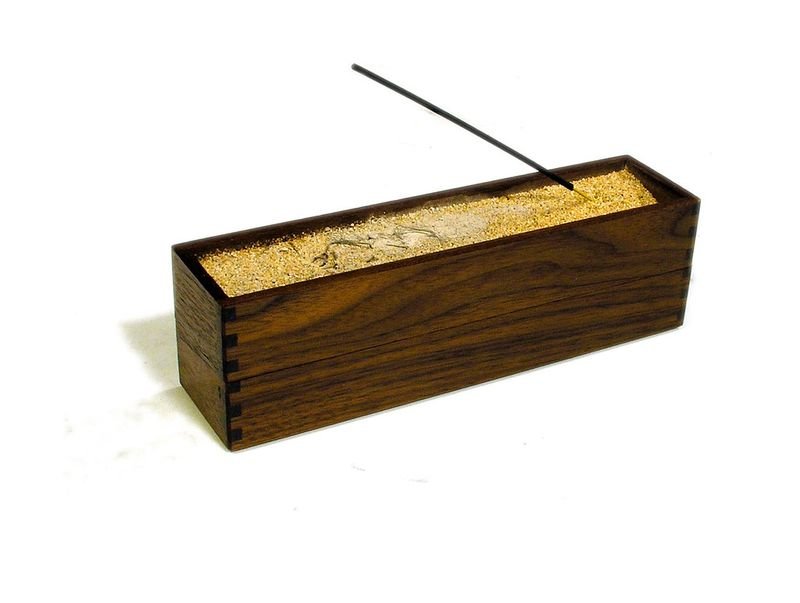 resources of ila Sandal wood Incense Sticks exporters