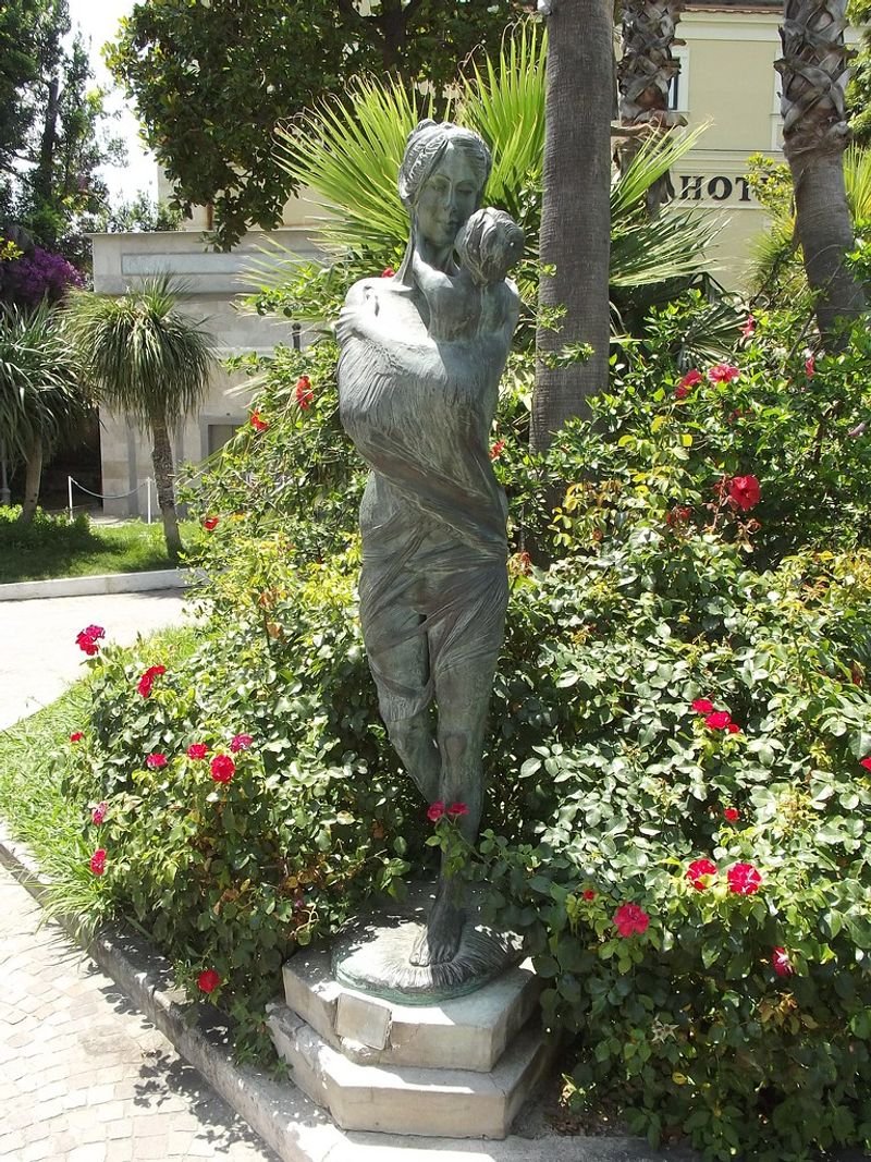 resources of Terrazzo Statue and Garden Sculpture exporters