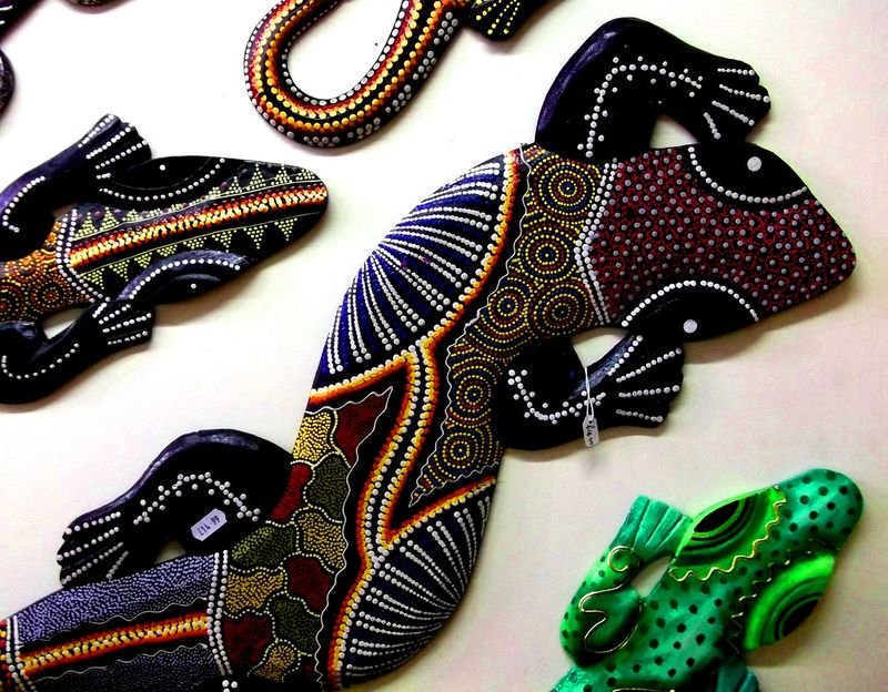resources of Wooden Fish Colorful For Decor/Toys exporters