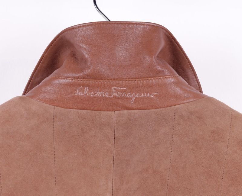 resources of Men Bomber Cotton Blend Jacket Fabric With Hood exporters