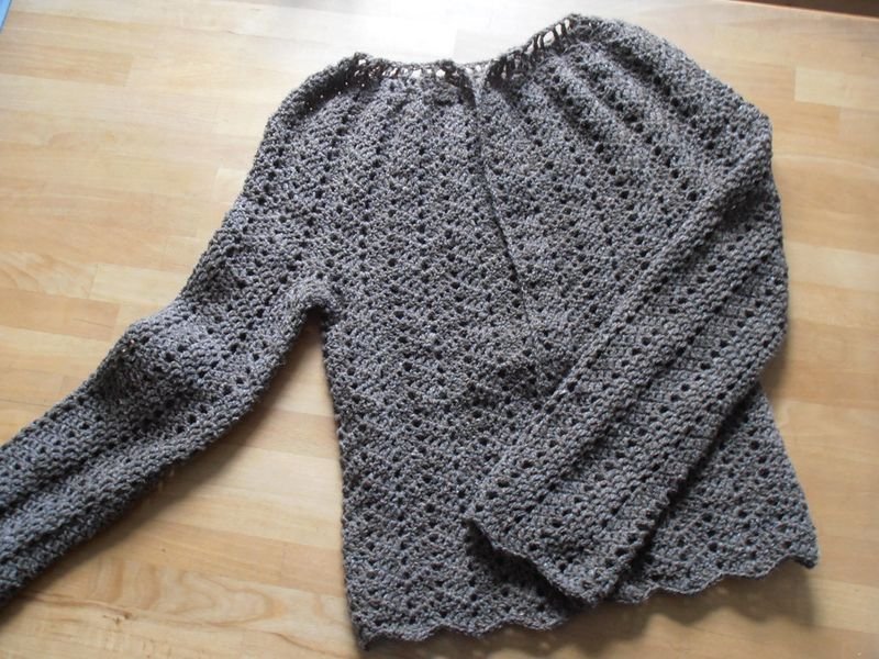 resources of Knit Hooded Sweater exporters