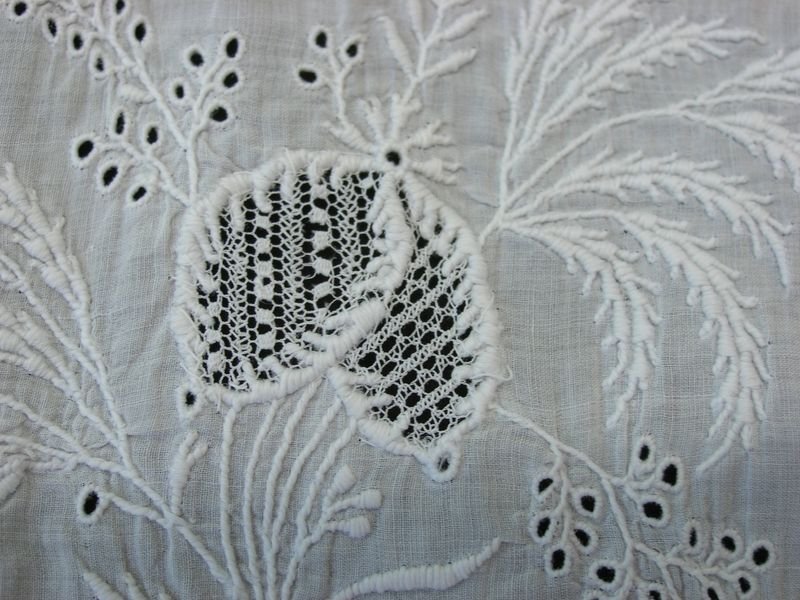 resources of Popular Organza Lures Embroidery Lace exporters