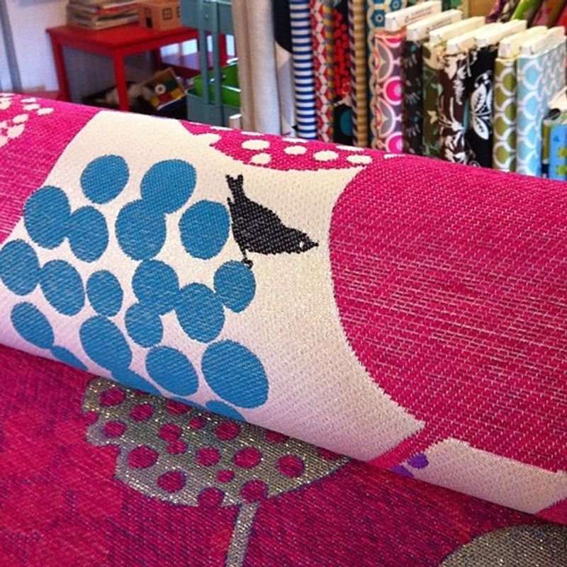 resources of Fuschia and light blue brocade table runner exporters resources of Fuschia and light blue brocade table runner exporters