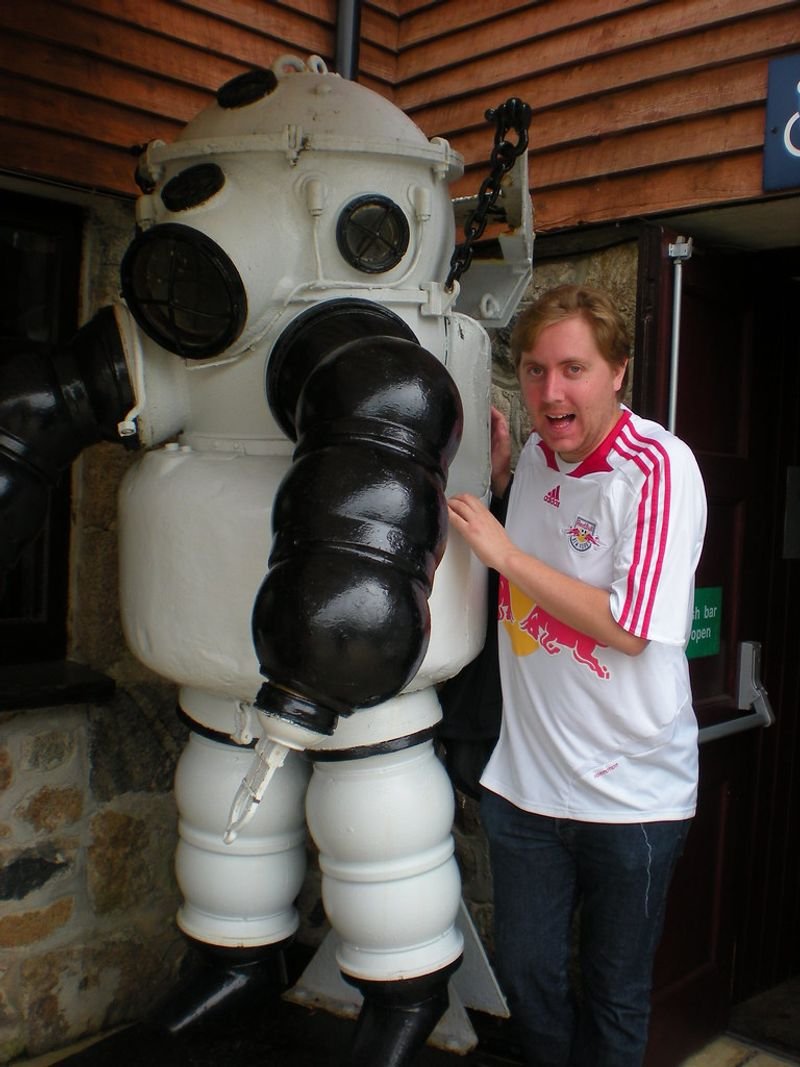 resources of ODM/OEM Men's And Ladies Diving Suit Wet Suits exporters