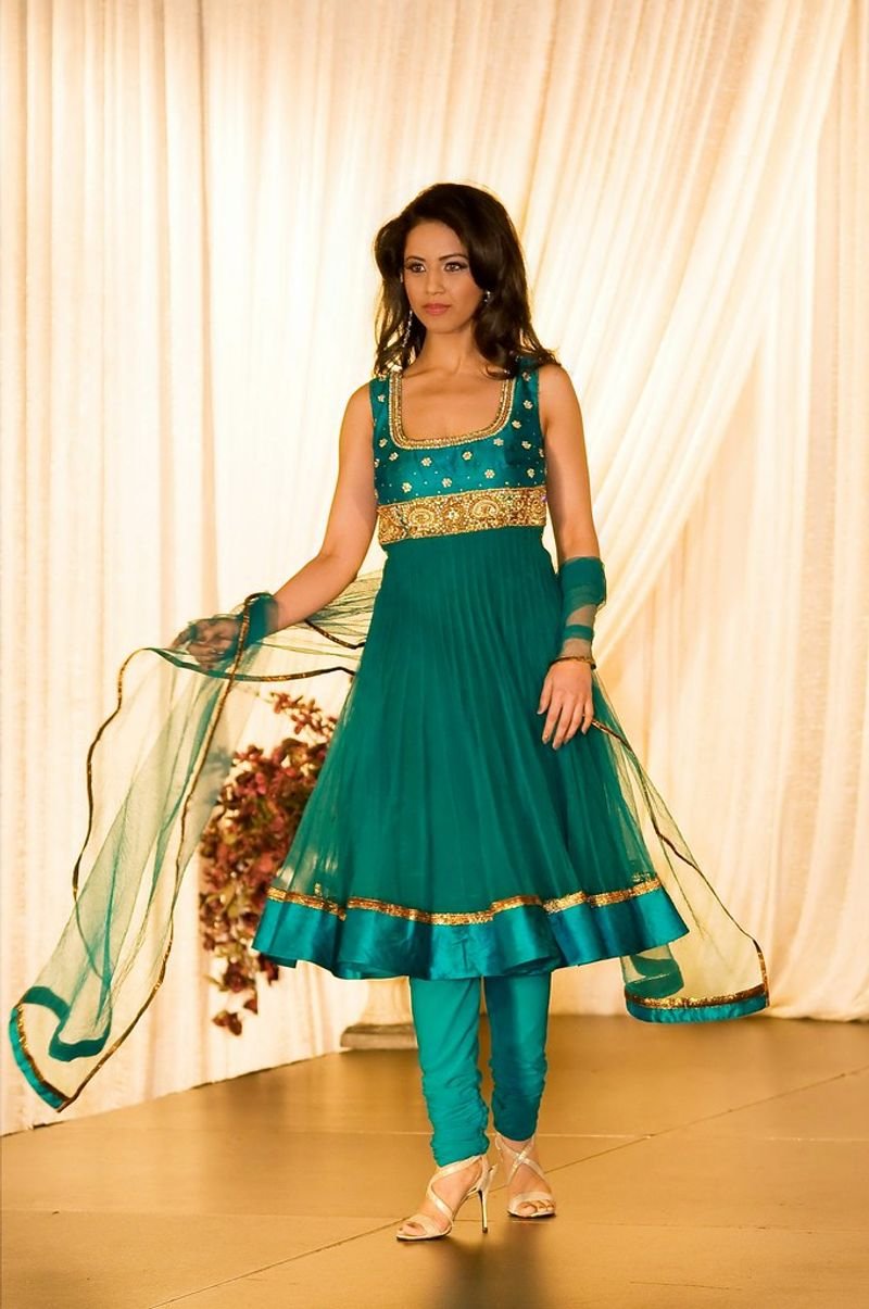 resources of Costume fancy dress party costumes exporters