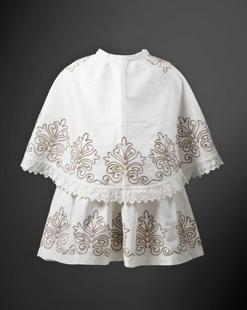 resources of Girl's woven dress exporters