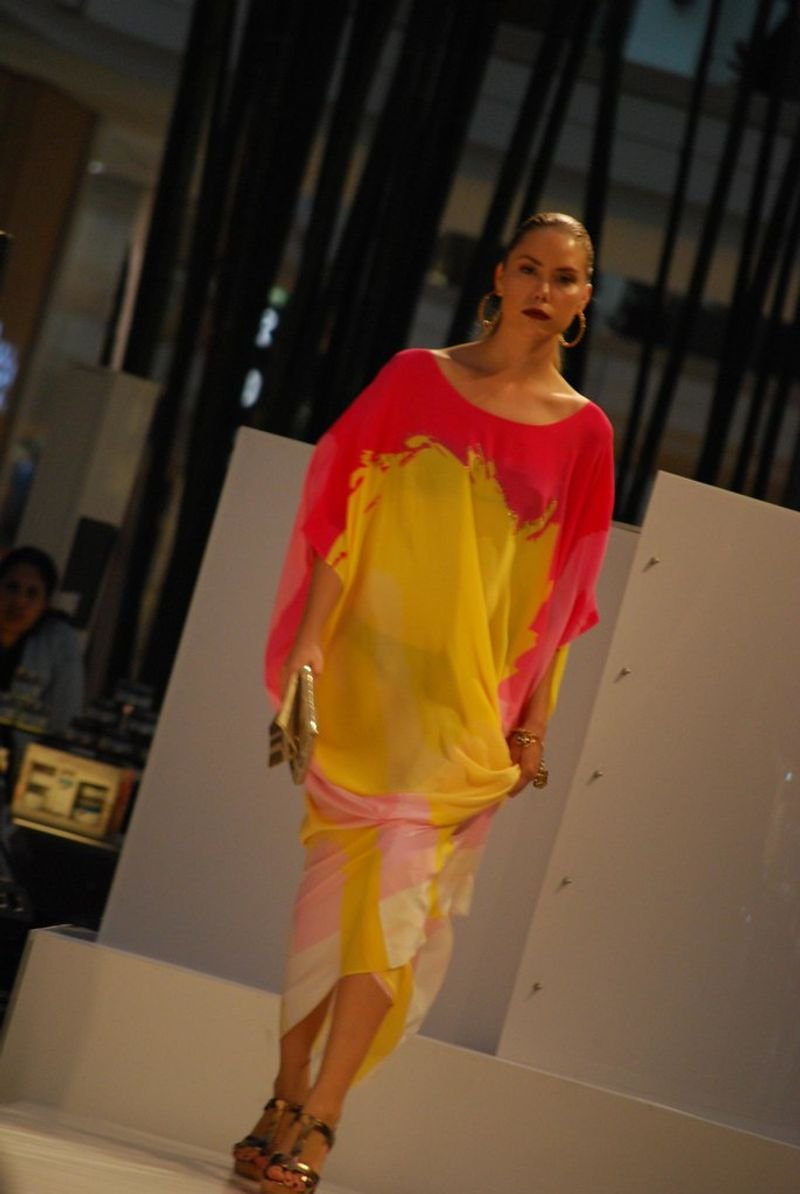 resources of Womens Tie Dye Long Sleeves Dress exporters