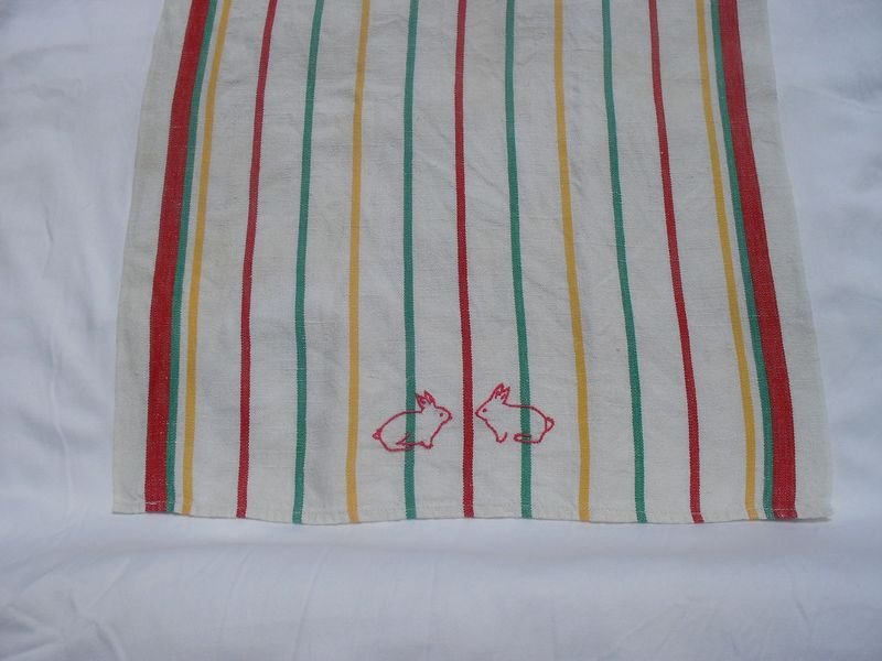 resources of Embroidered Mexican Pillow Case exporters