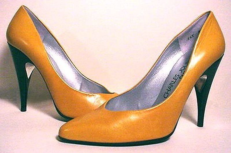resources of Ladies footwear exporters