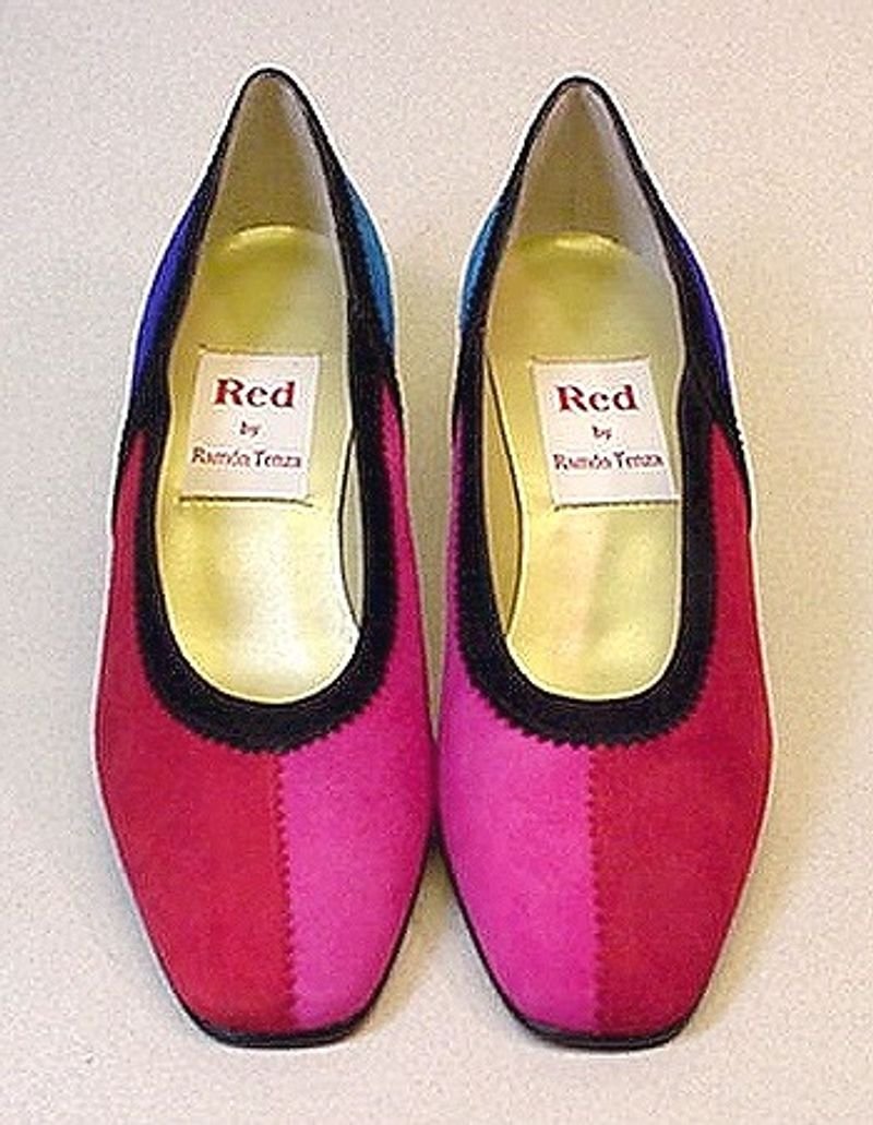 resources of Ladies Chappals and Sandles exporters