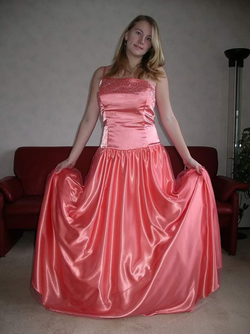resources of Ethnic skirts exporters resources of Ethnic skirts exporters