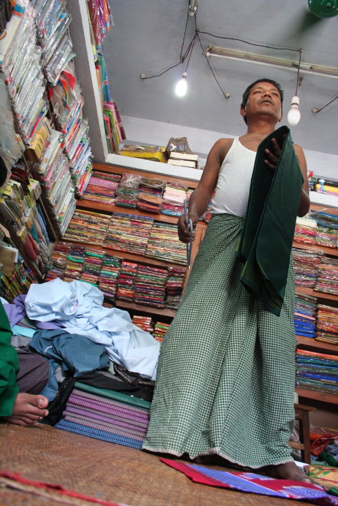 resources of Adult Batik Pareo Lungi Sarong exporters
